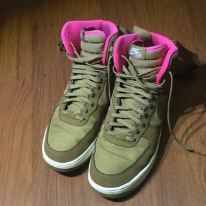 TODAY ONLY PRICE Nike Air Force One tan/pink